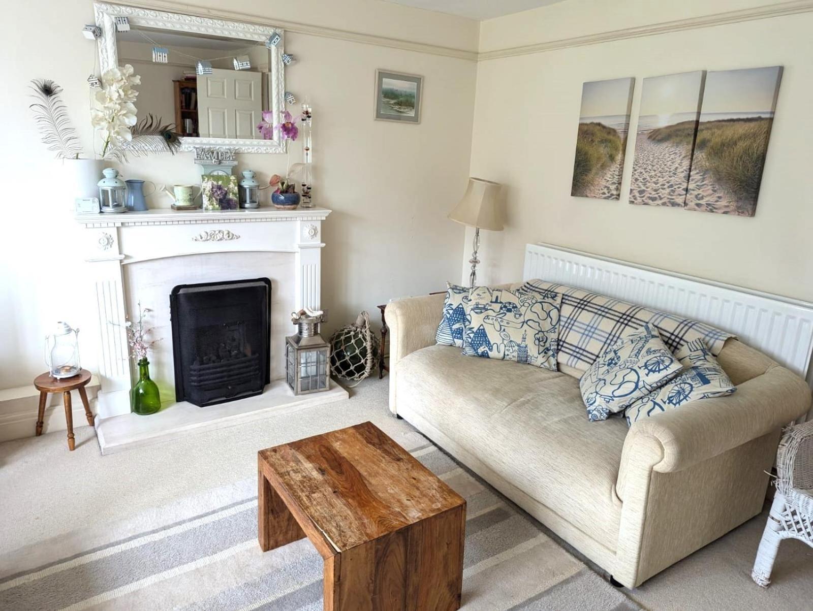 Georgian 2 Bedroom Apartment In Chichester With Free Parking - Chichester Holiday Properties Exteriör bild